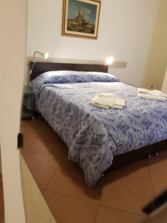Bed & Breakfast In Centro Vittoria Buitenkant foto